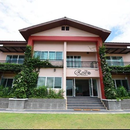 Rose Villa Hote Пакчонг Экстерьер фото