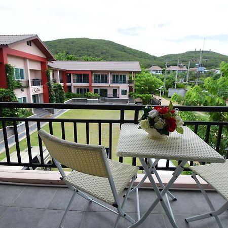 Rose Villa Hote Пакчонг Экстерьер фото