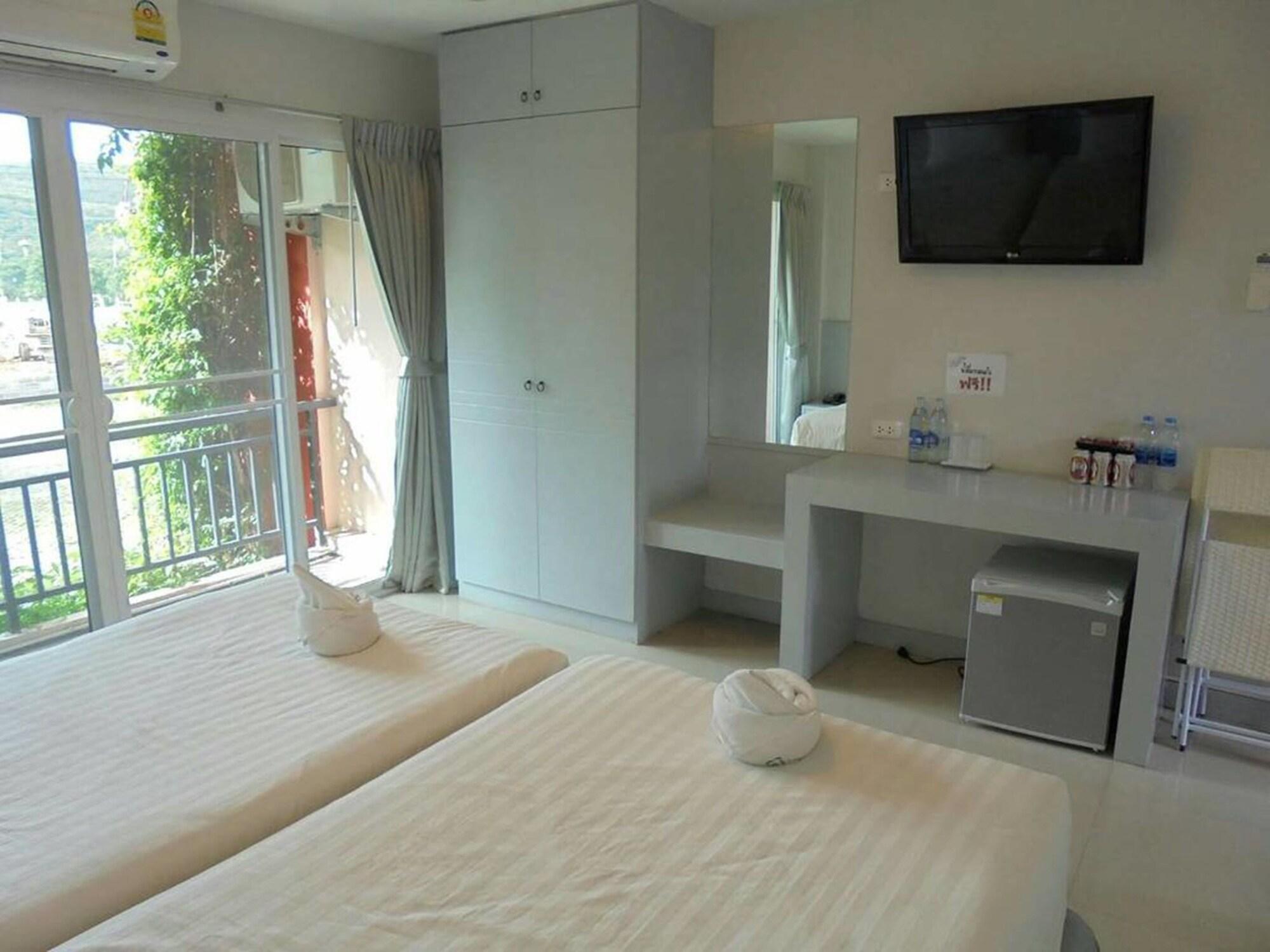 Rose Villa Hote Пакчонг Экстерьер фото