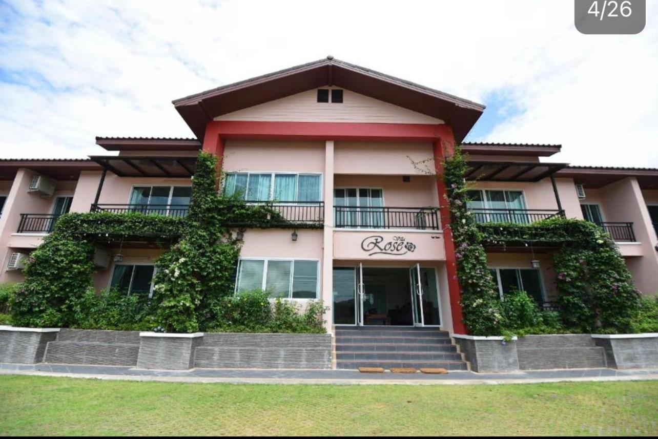 Rose Villa Hote Пакчонг Экстерьер фото